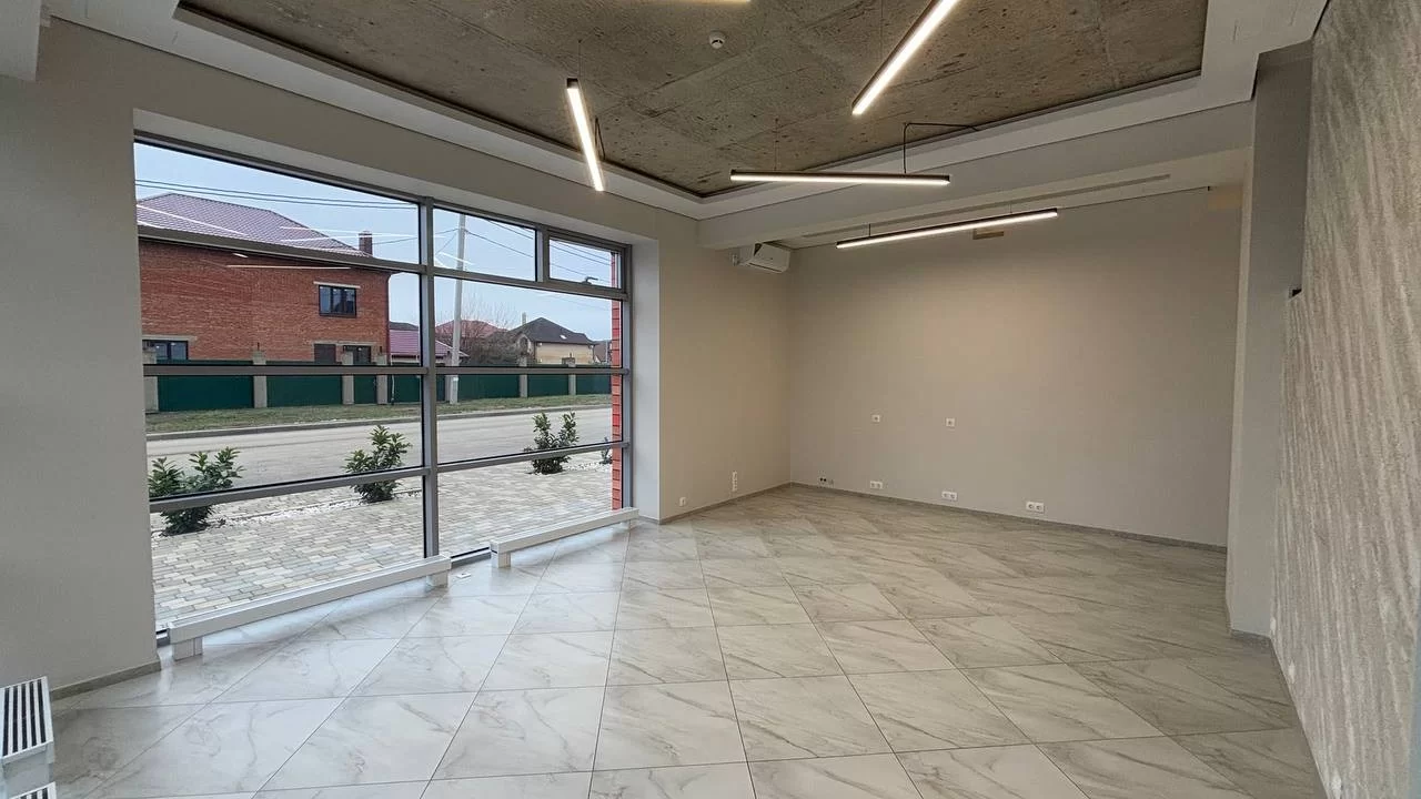 Снять коммерческую недвижимость в Краснодаре без залога и посредников